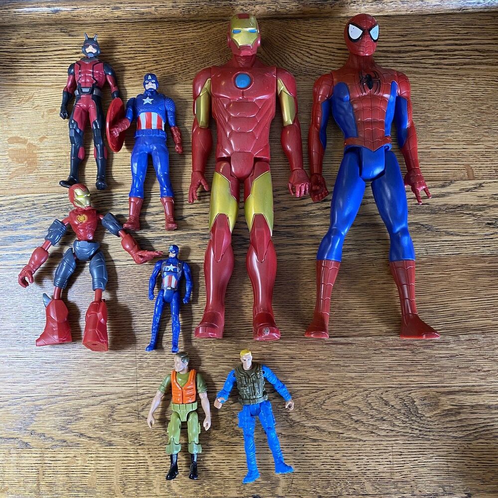 Lot of 8 Toy Marvel Toy Action Figures Spider Man Captain America 4, 6 & 12 Inch